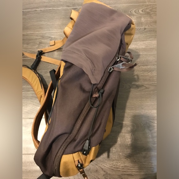 Arc’teryx Mantis26 backpack - Picture 14 of 15